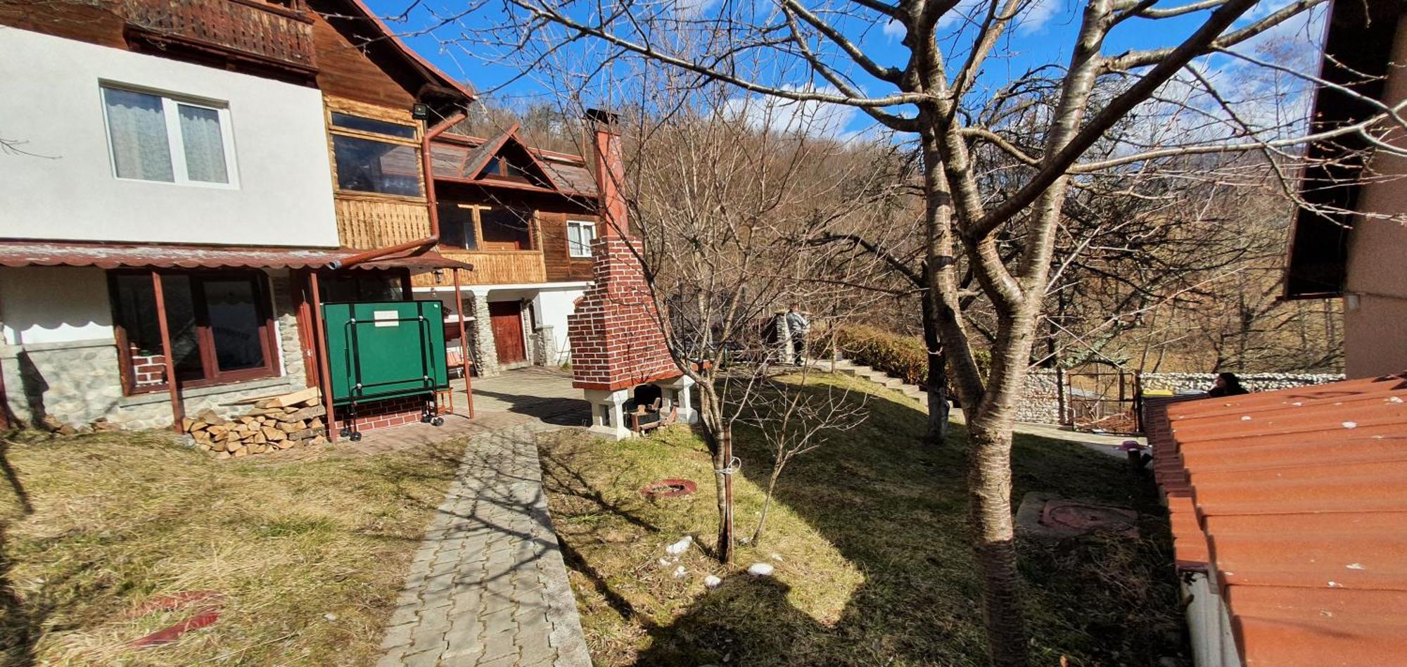 브레조이 Casa Colt De Rai 빌라 외부 사진
