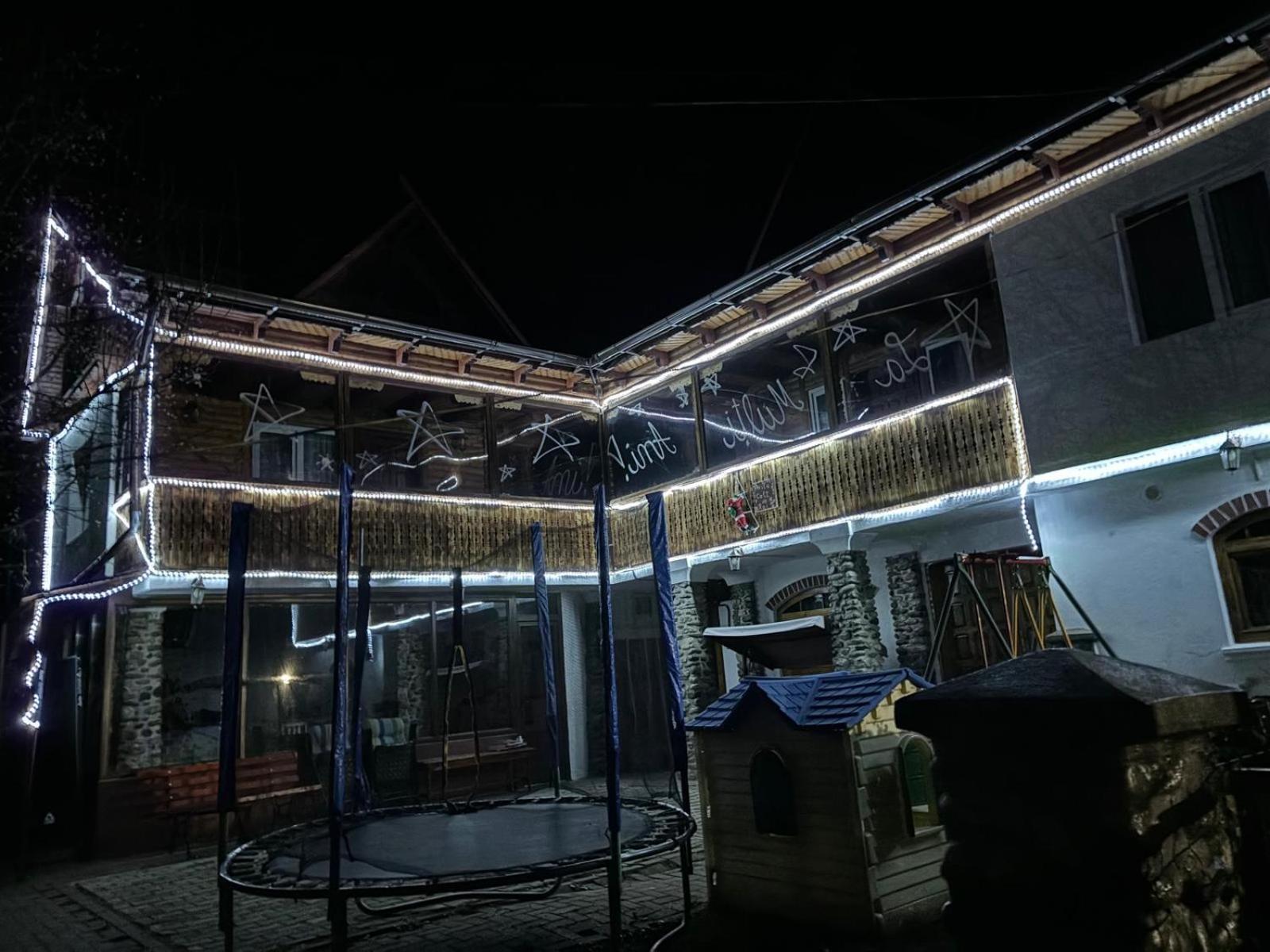 브레조이 Casa Colt De Rai 빌라 외부 사진